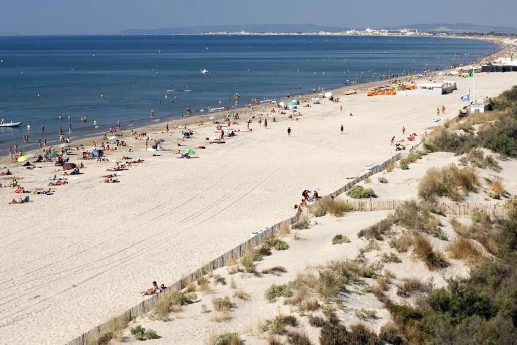 Superbe Studio Au Calme A 8Mn De La Plage Ла Гранде-Моте Екстериор снимка